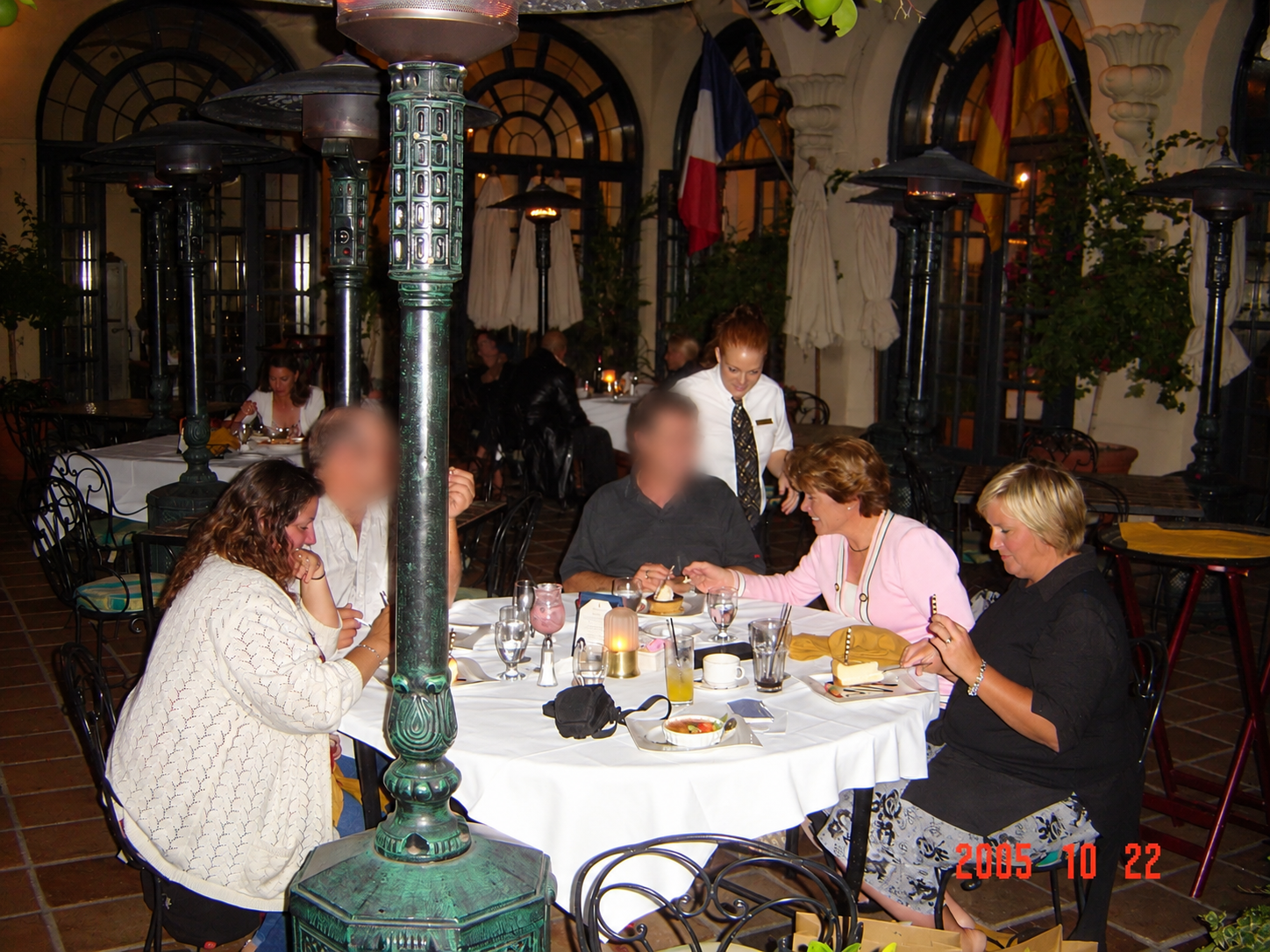 Meeting Lisa and Tina in Riverside, 22 October 2005